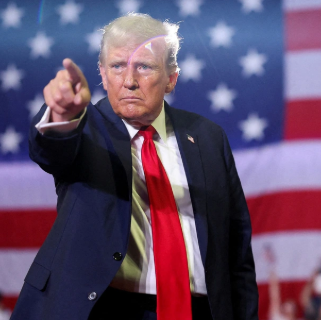 1 BREAKING NEWS - "Fox News Cuts Live Feed for Emergency Trump Announcement"