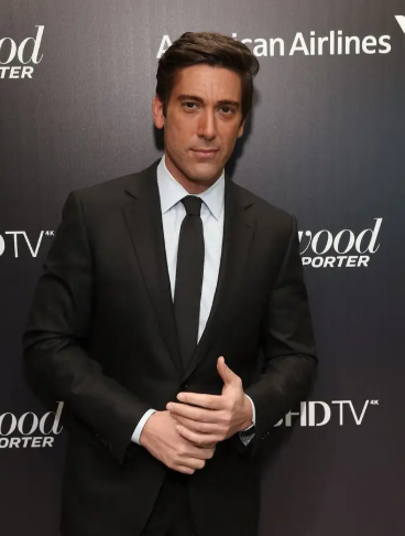 omg 20 Minutes ago, SAVANNAH GUTHRIE and DAVID MUIR was confirmed as…