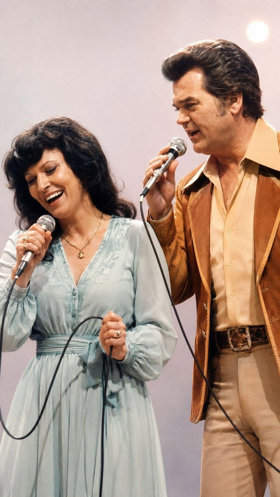 Conway Twitty and Loretta Lynn Destroyed Country Music’s Fairy Tales—and Changed the Genre Forever