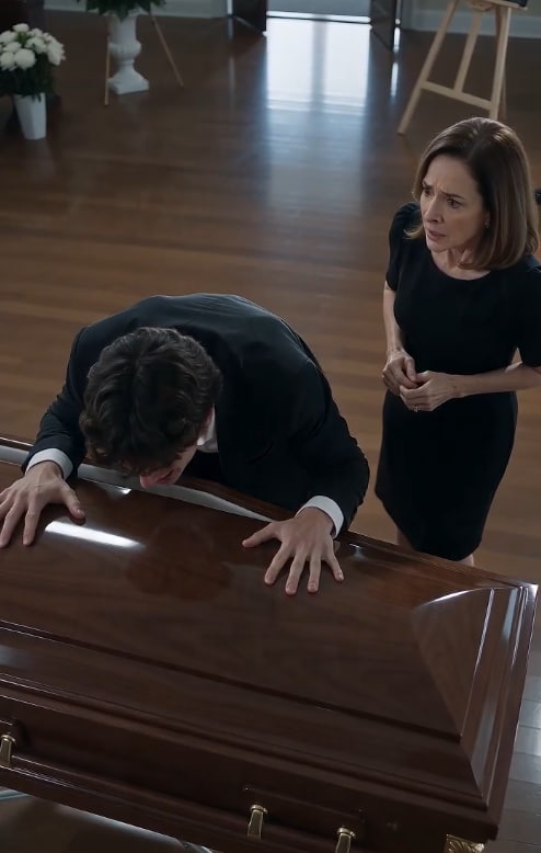 He Begged to See His Father One Last Time… Then the Coffin Started Moving