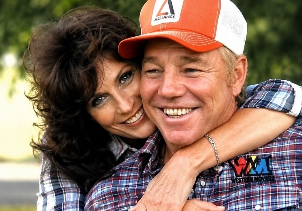 For 26 long years after Doolittle Lynn’s death, Loretta Lynn carried a love story she never truly escaped. He was flawed, stubborn, and often difficult