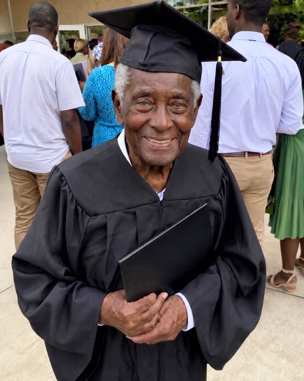 My name is John, and at 68 years old, I can finally say something I never imagined I would: I'm a college graduate.