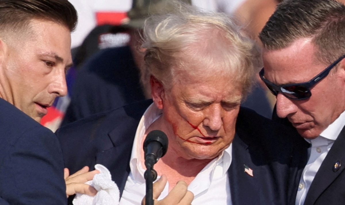 Trump Air Force One Fall Claims Unverified 1