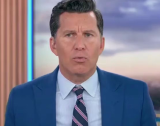 "BIG NEWS - Emotional Fox News Host Stops Live Show 'He Is Dead'"
