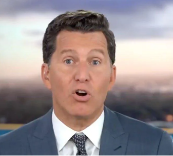 "WE WILL NEVER FORGET HIM!" Watch the exact moment an emotional Fox News host stopped the live broadcast to announce that "He is dead." The establishment is absolutely terrified of the American public rallying together over this devastating loss! Read the full, unredacted tribute on our official page right now!