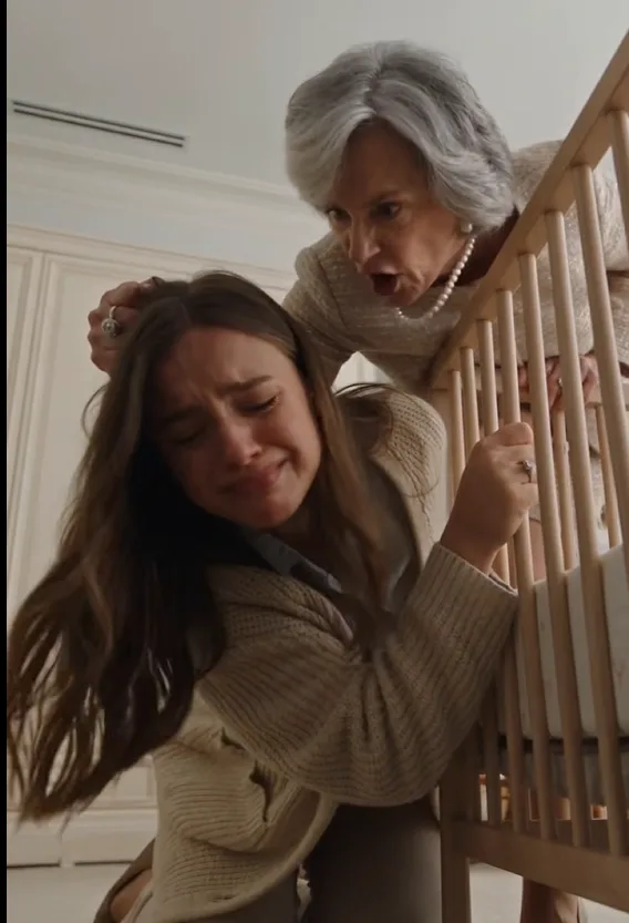 Evelyn Sterling had one fist tangled in Clara’s hair.