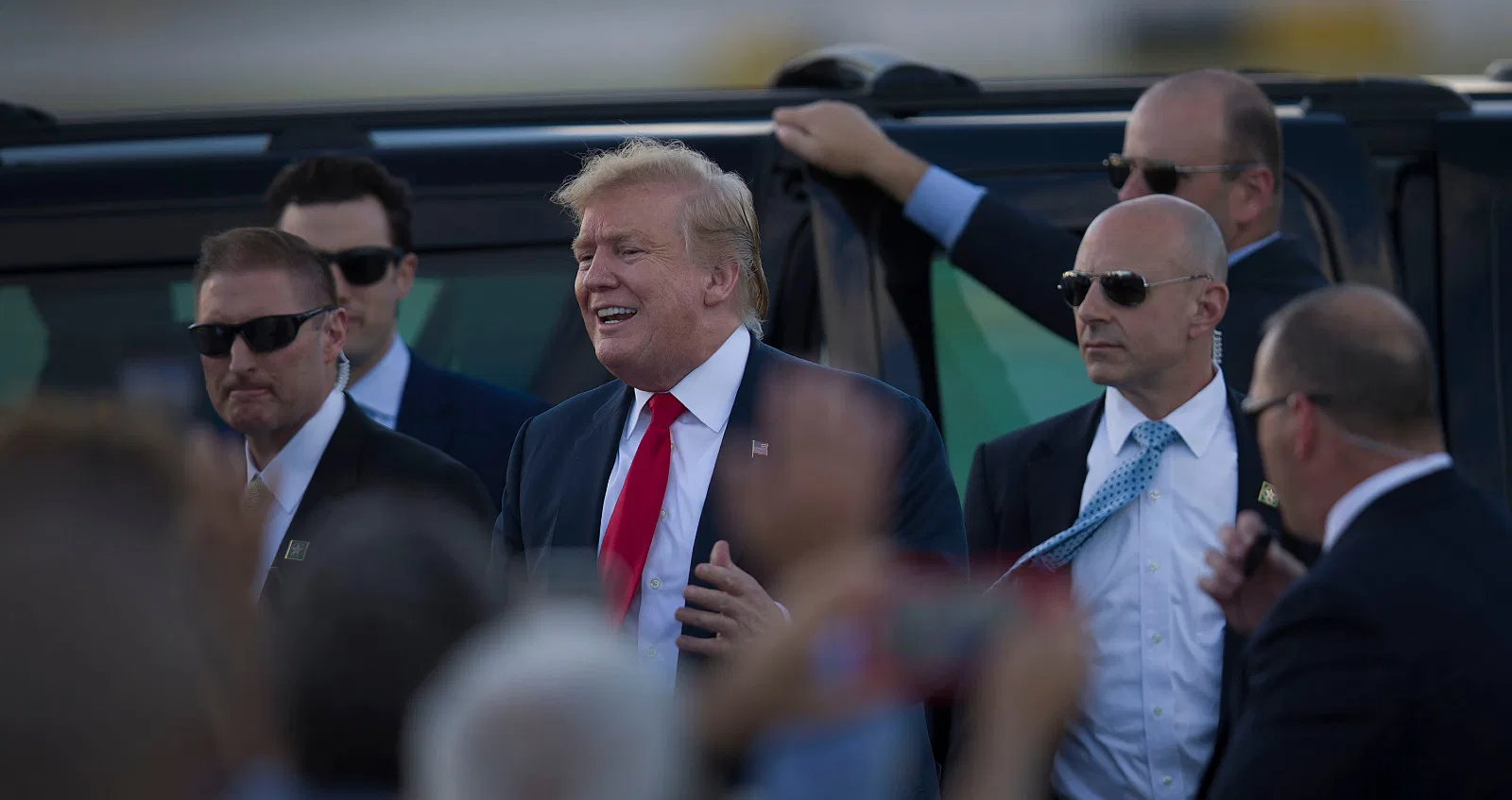 Suspends Agents On Trump’s Detail During PA Assassination Attempt