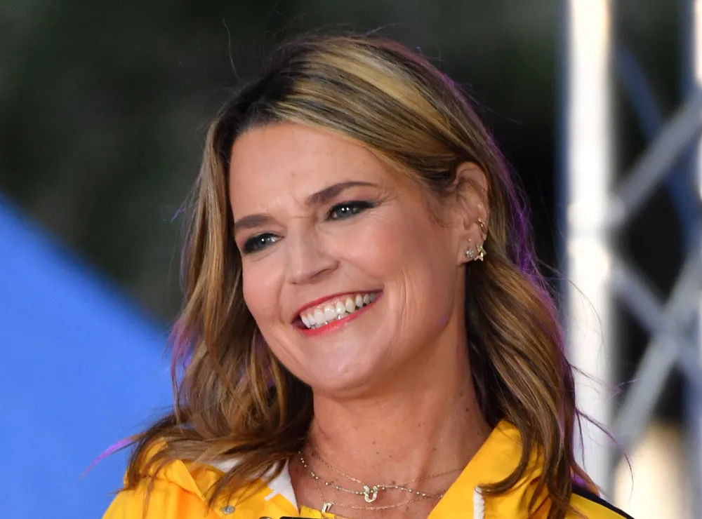 Savannah Guthrie Collapses Live On The Today Sho - story