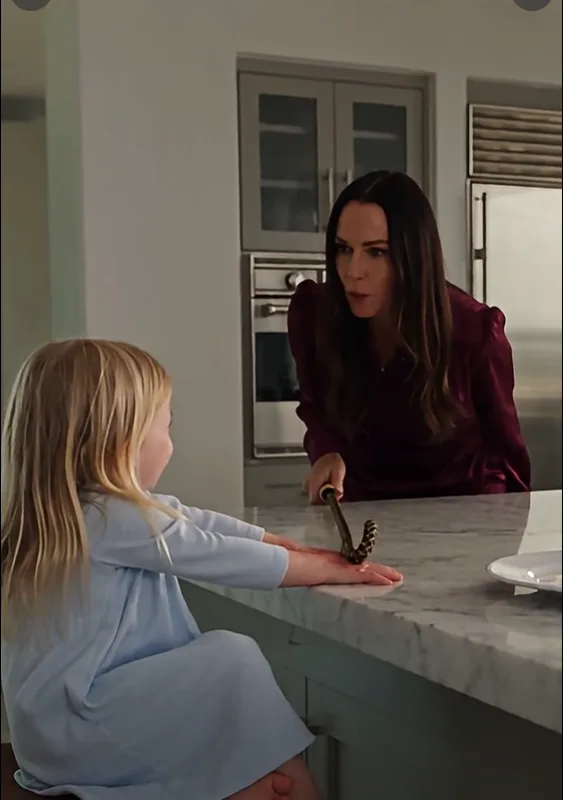 My Little Girl Finally Sobbed, “Daddy… She Hurts Me Every Day”—Then I Told My Wife I Knew What Happened to Her First Husband, and the Witness on His Last Report Was Still Sitting at Our Dinner Table