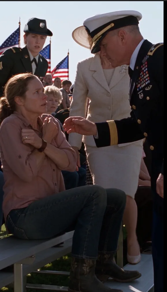 My Daughter Made Me Hide My Truck at Her Army Commissioning—Then a 3-Star General Saw My Wristband and Saluted Me in Front of 4,0000 People.