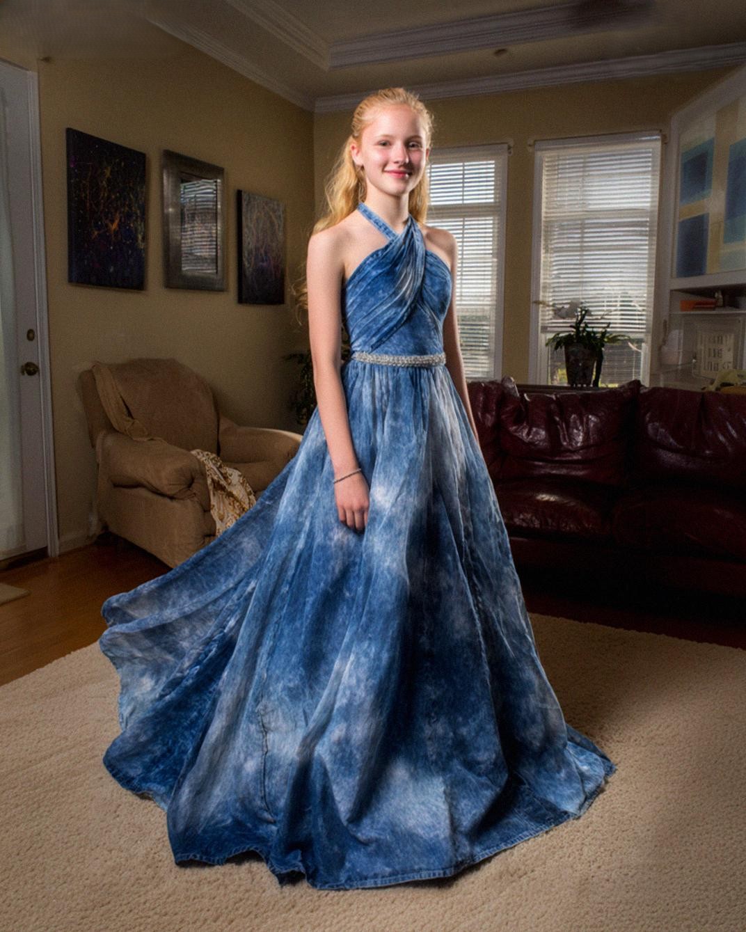My Stepmom Refused to Give Me Money for a Prom Dress – My Brother Sewed One from Our Late Mom’s Jeans Collection, and What Happened Next Made Her Jaw Drop