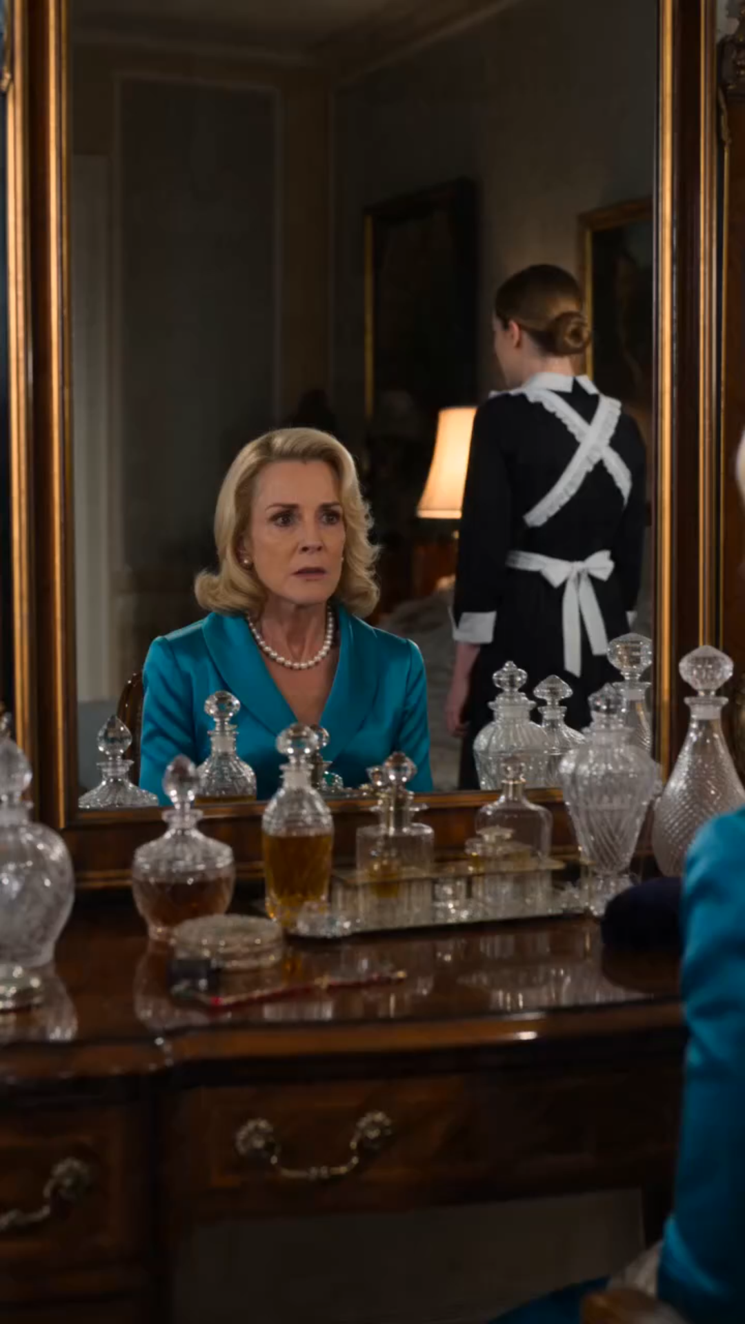 THE MAID'S EMERALD NECKLACE EXPOSED A SECRET BILLIONAIRE FAMILY HID FOR 22 YEARS