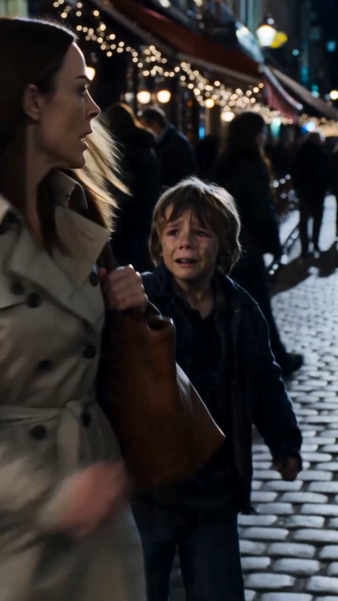A DIRTY LITTLE BOY TOUCHED A STRANGER’S PURSE—THEN HE SHOWED HER A PIN THAT SHOULD HAVE BEEN BURIED 15 YEARS AGO
