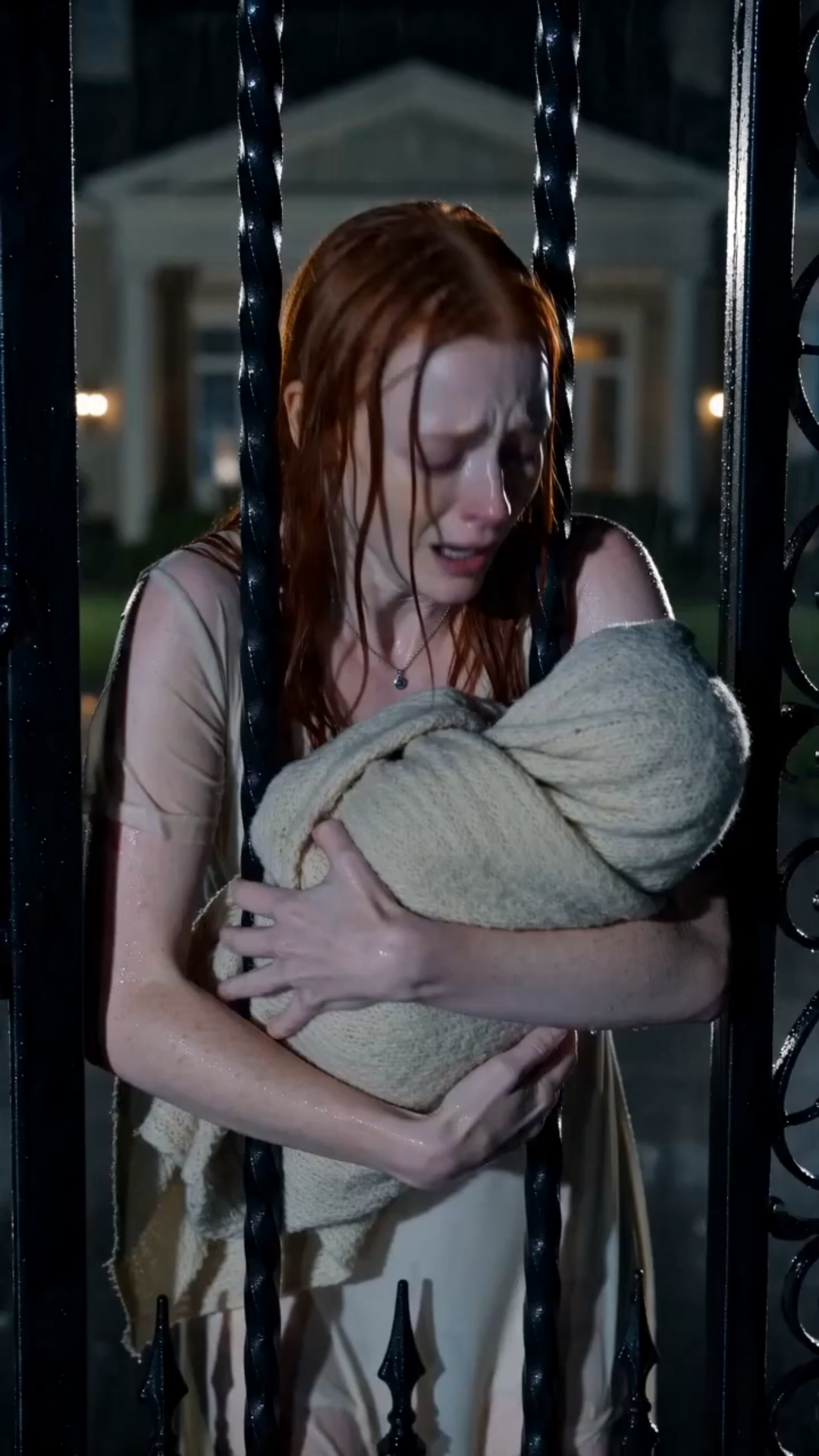 She Reached His Gate in the Rain—Then He Saw the Mark That Was Never Supposed to Exist
