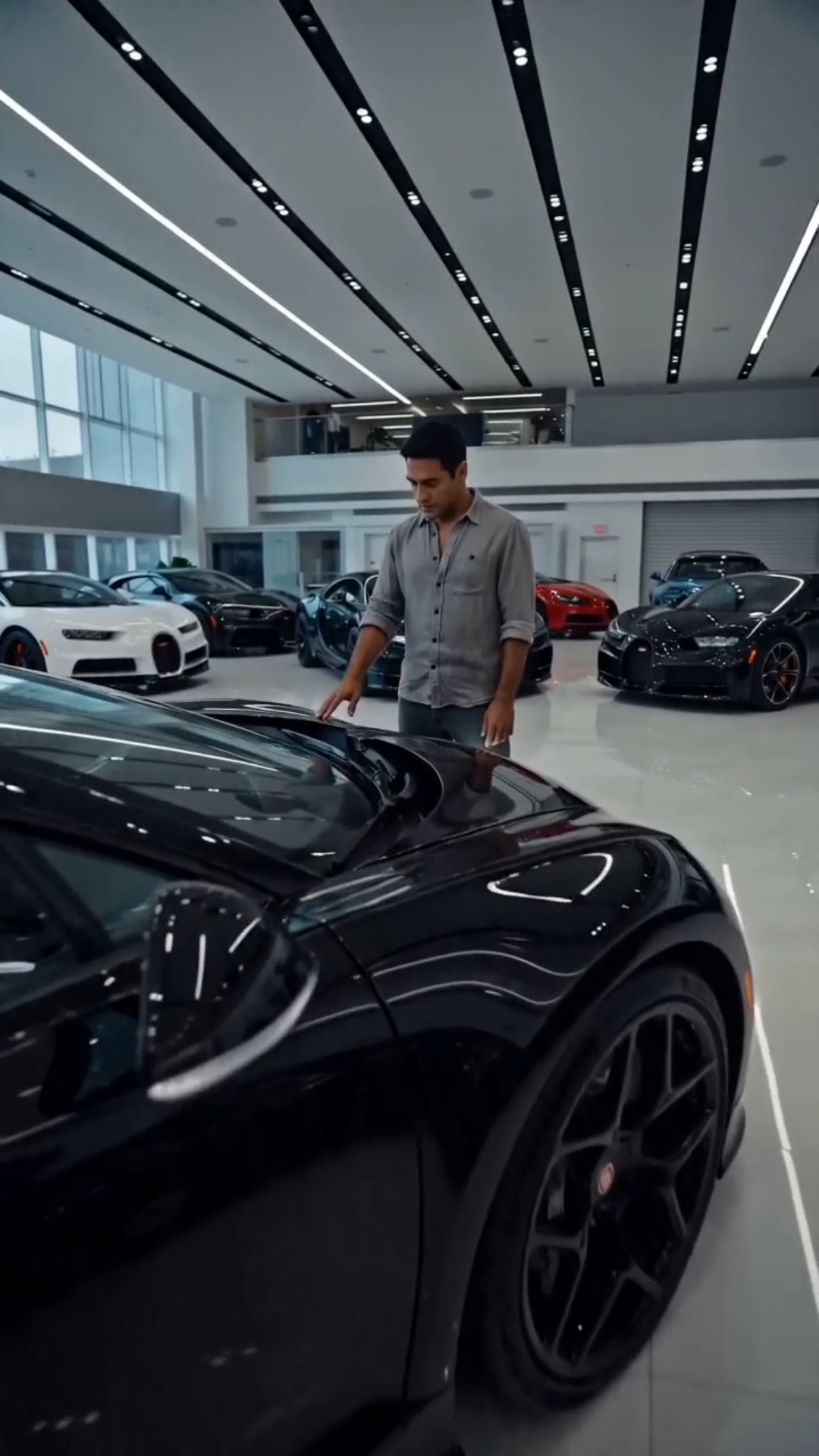 She Dismissed the Quiet Man at the Bugatti Showroom—Then the Director Called Him “Sir”