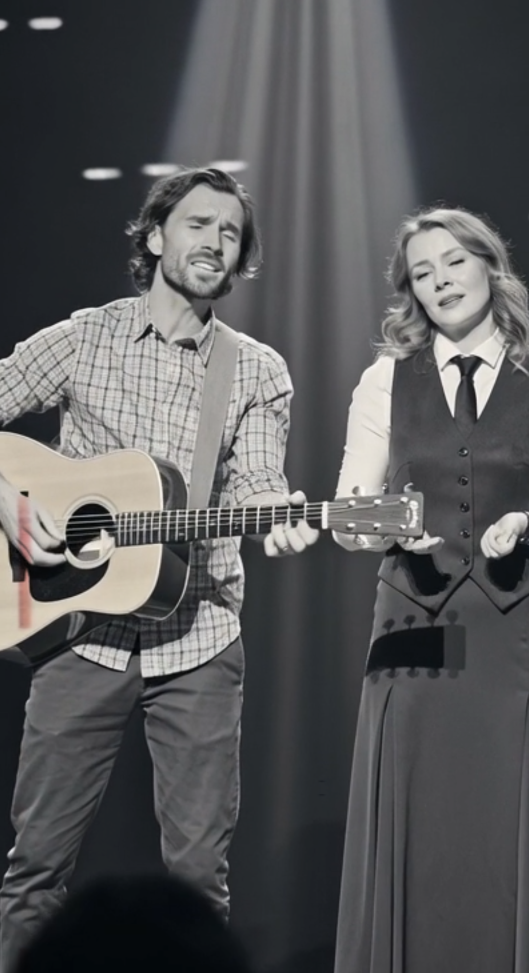 Chasing Sunshine: The Timeless Longing of ‘California Dreamin” by The Mamas & The Papas