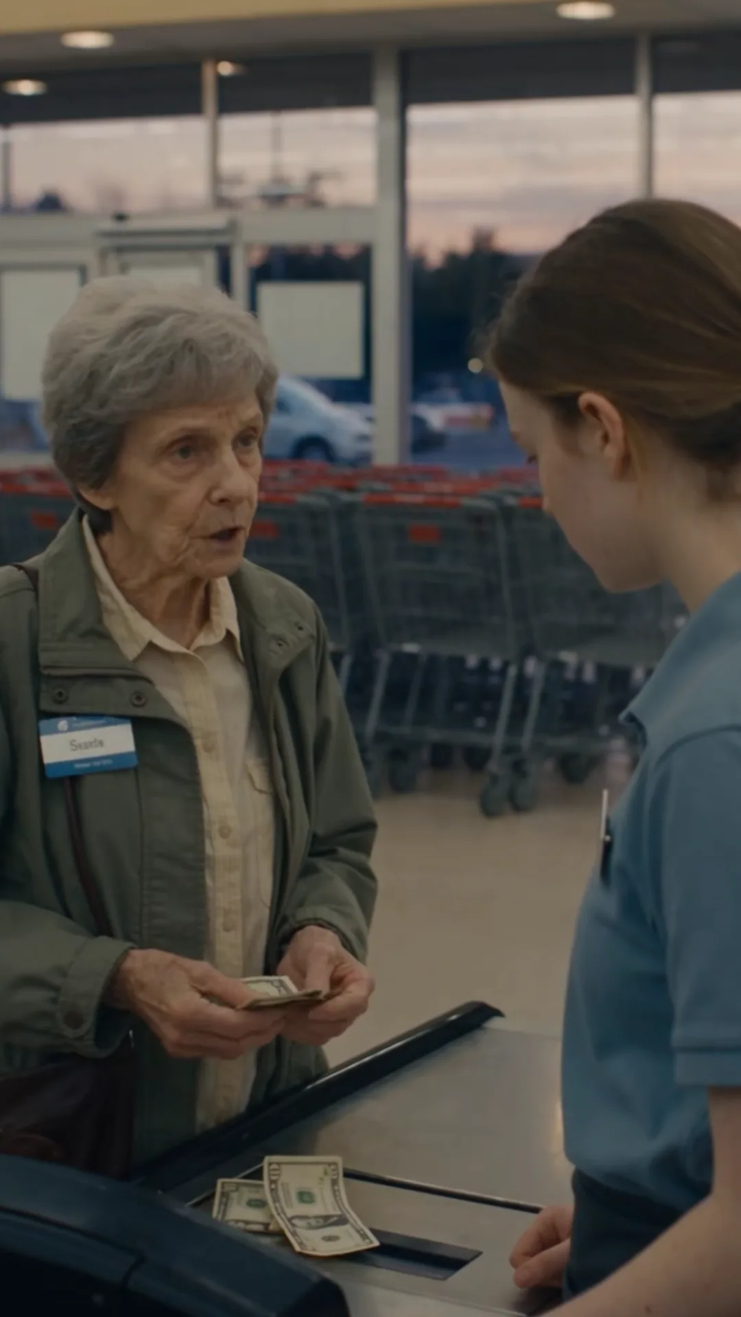 A Cashier Paid $4 for an Elderly Woman—Her Supervisor Fired Her on the Spot, Then His Phone Started Ringing