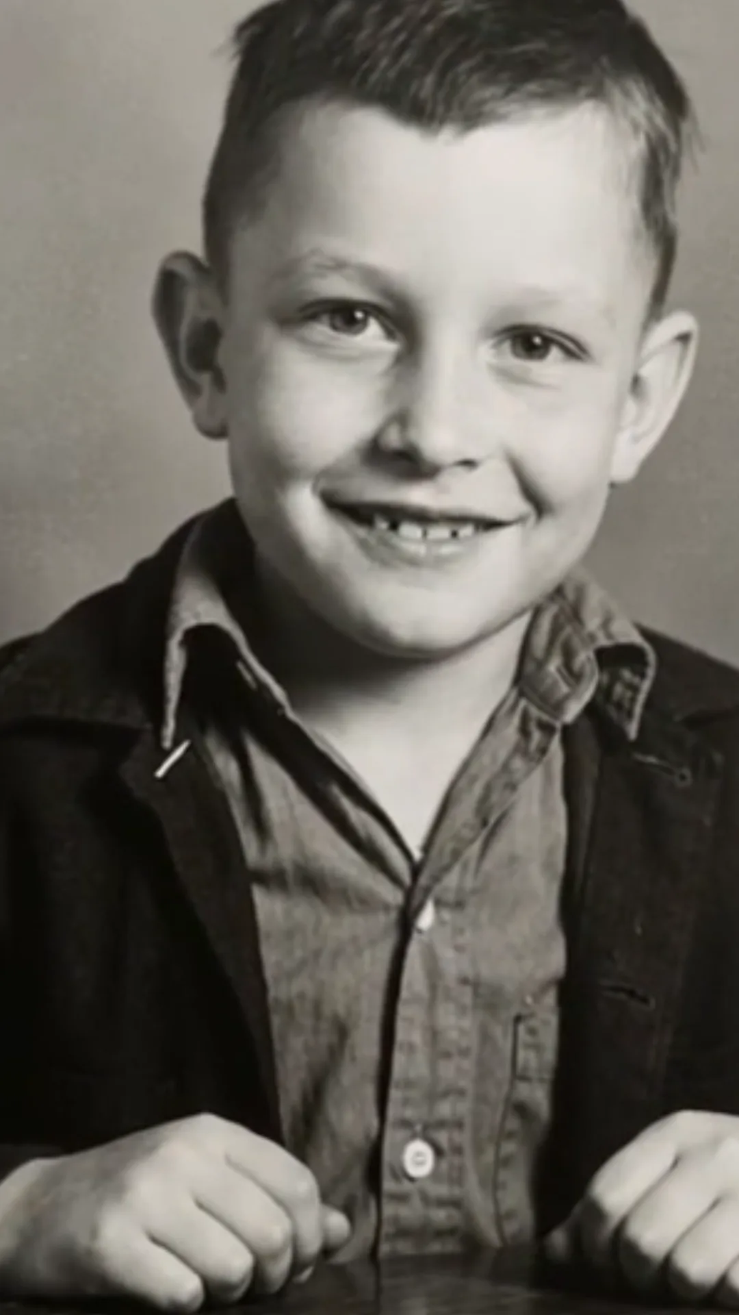 He Watched His Brother Die And Battled a 100-Pill-a-Day Addiction As Young Adult, Today He’s a Music Legend