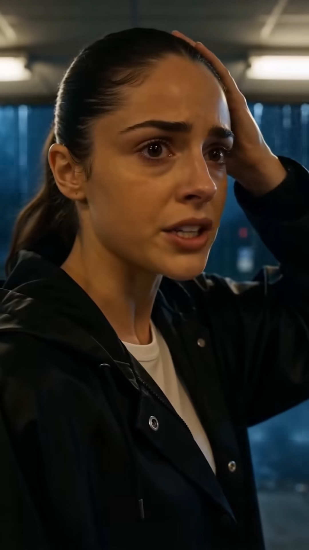 “The Necklace She Was Never Supposed to Return”