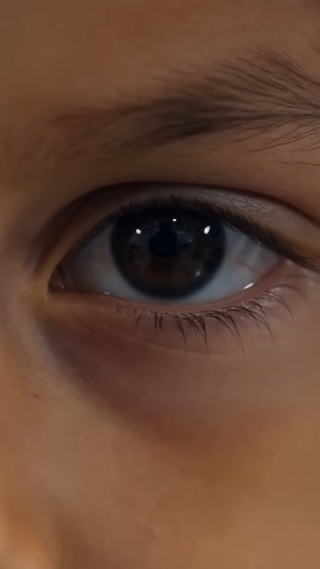 “The Boy Who Walked Into a Bank With $5 Million”