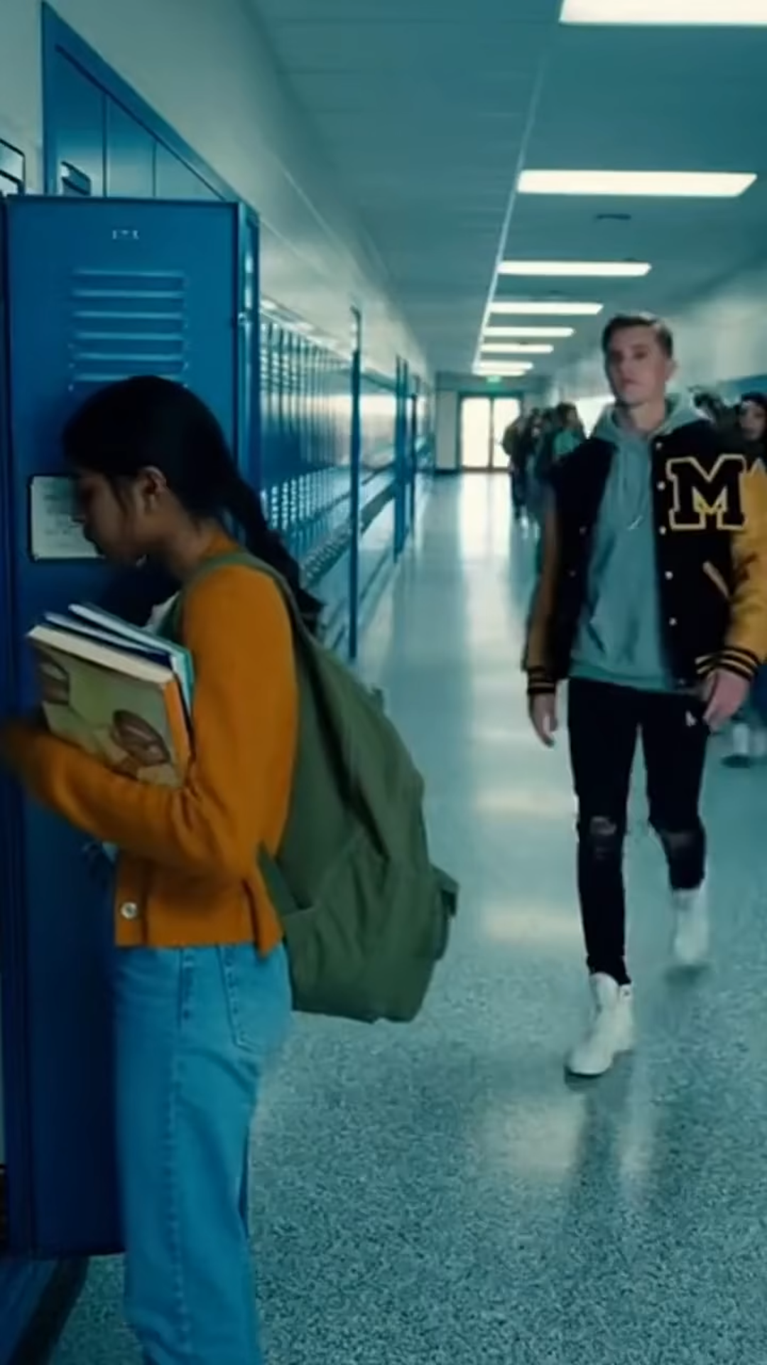 “Senior Bully Slaps the Wrong Girl – Her Brother’s Return Changes Everything”