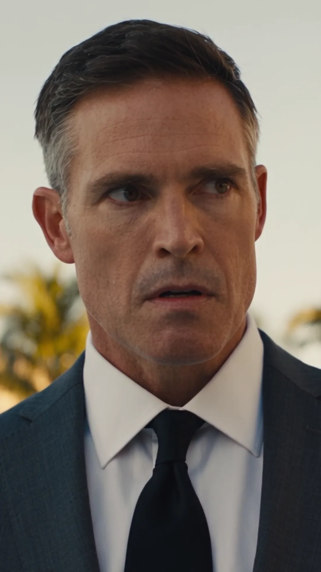 THE LIFEGUARD WHO SAVED THE WRONG OLD MAN