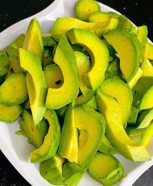 Scientifically Proven Health Benefits of Avocado and Avocado Seeds