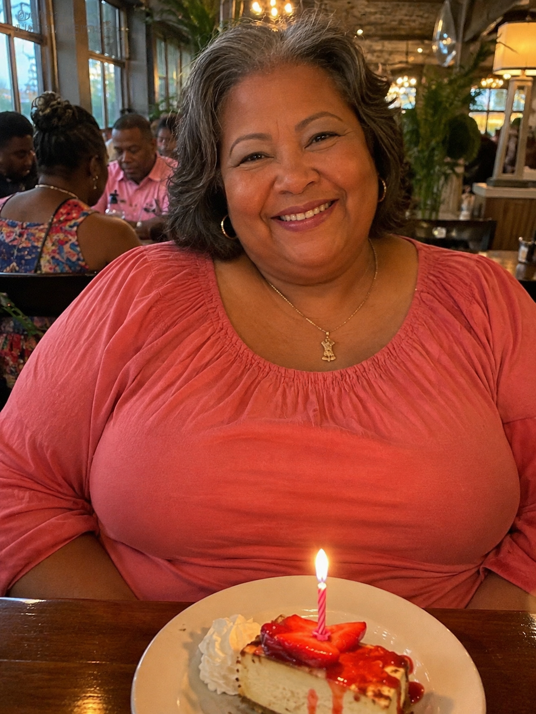 A Customer Mocked My Mom's Weight Loud Enough for Everyone to Hear – Then the Chef Walked Out