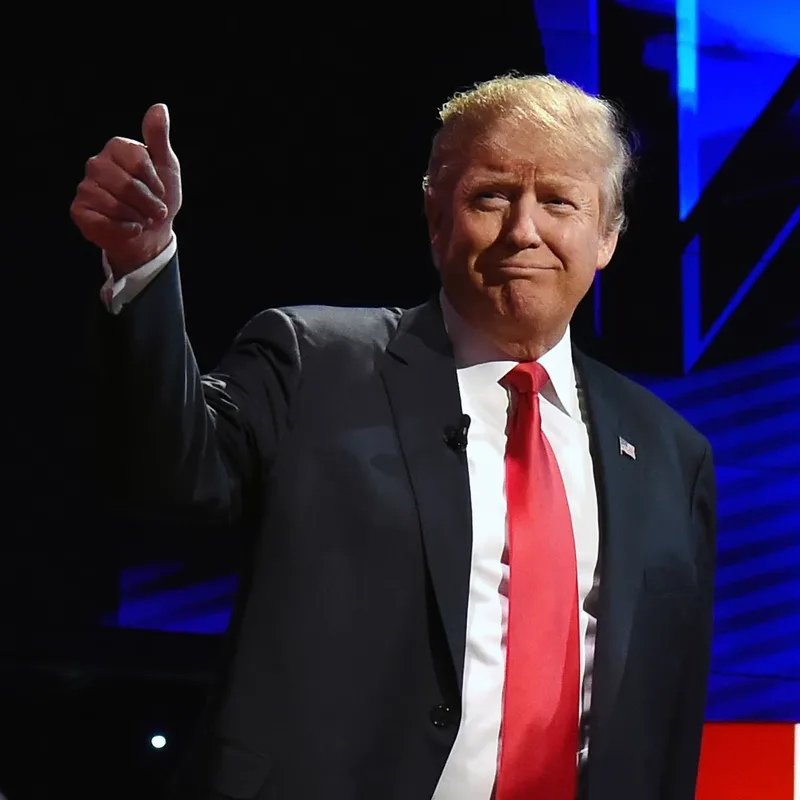 TRUMP INSULTS HIS OWN BASE! ★ "STUPID PEOPLE"...? The Viral Claim Explained