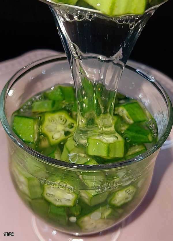 Okra Water: 8 Powerful Reasons to Drink It Before Bed