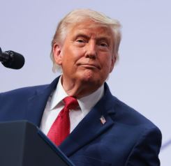 Secret Service Trick Revealed Behind Trump’s Plane Switch