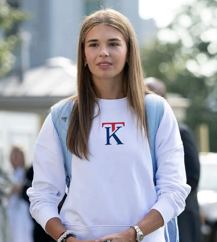 Kai Trump sets record straight on her love life in telling new video