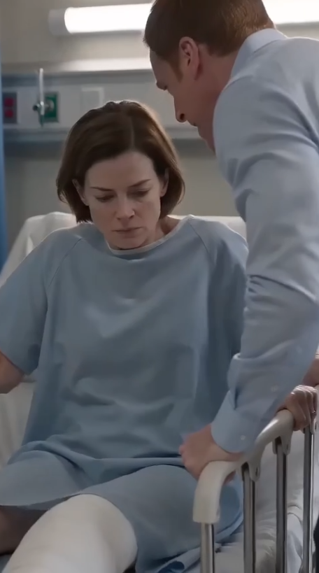 AFTER MY CAR ACCIDENT, MY HUSBAND TRIED TO DRAG ME FROM MY HOSPITAL BED—THEN THE DOOR OPENED