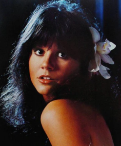 This 1970 Classic Spoke to Everyone Who Ever Loved Someone They Couldn’t Keep  Its heartbreaking melody and timeless honesty continue to touch hearts more than fifty years later.