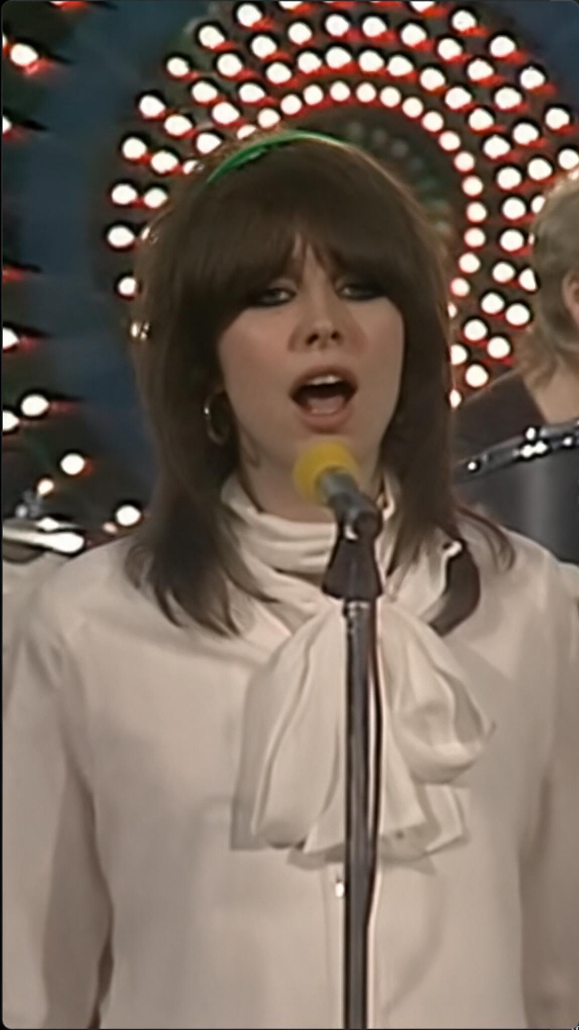 [Video]: The Song That Turned Chrissie Hynde Into a Rock Icon