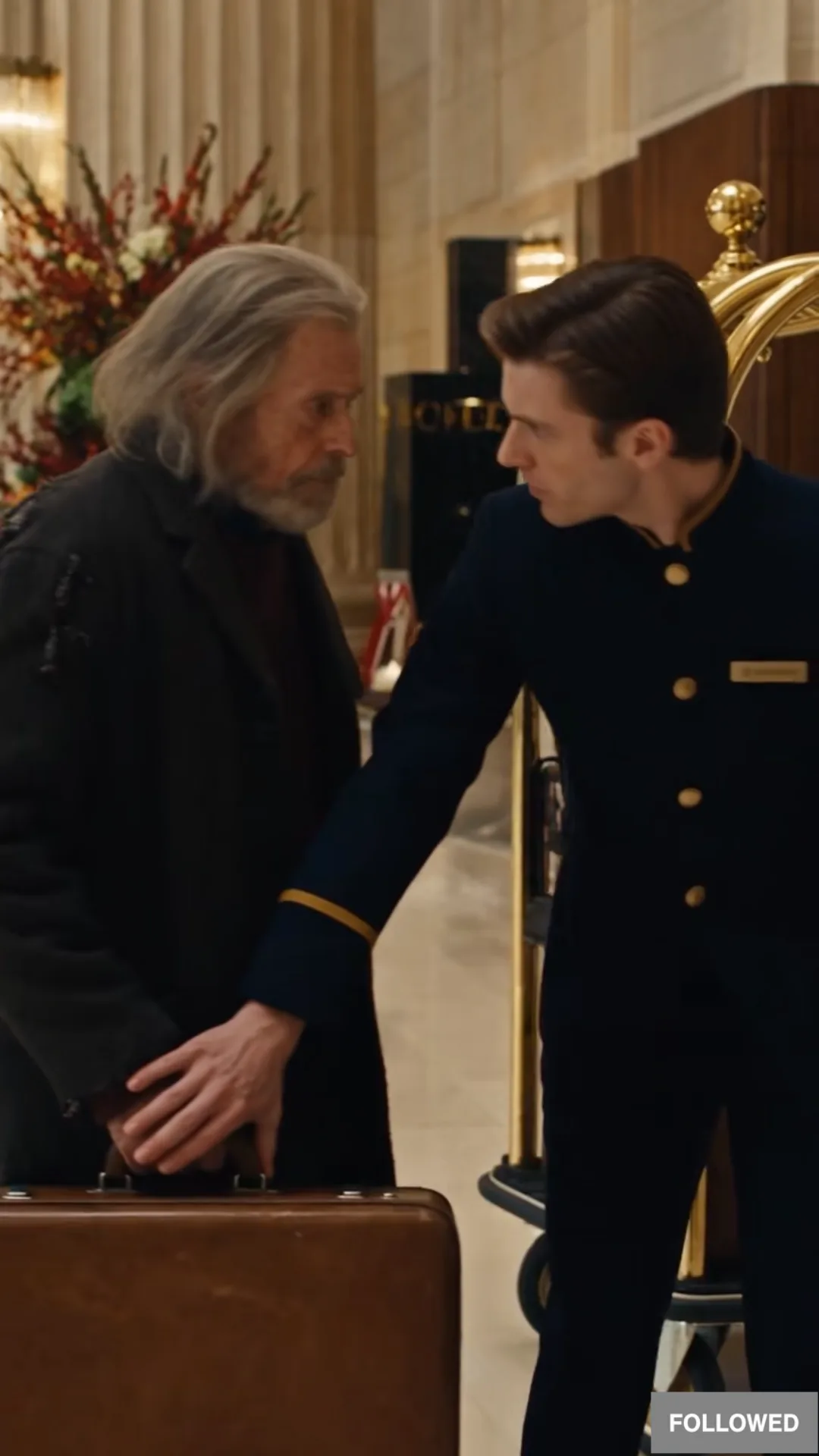 They Tried to Throw the Old Man Out of the Hotel—Then the Manager Learned Who He Really Was