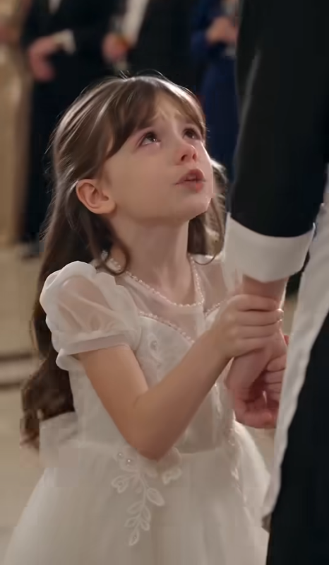 The Girl Who Chose the Maid Over Her Father