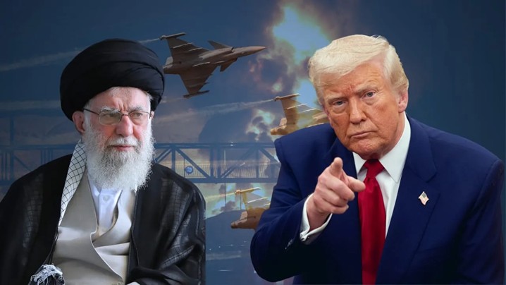 Reports Claim Swarm of Iranian Boats Near U.S. Carrier… Situation Raises Alarms