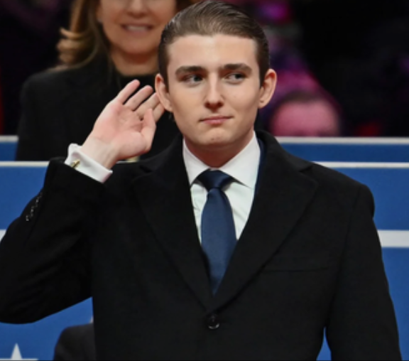 SAD NEWS: Just moments ago, Barron Trump was seen holding back tears while sharing an emotional and heartbreaking message that left many supporters stunned. What did he reveal that has everyone talking?