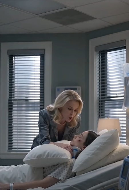 443 Victoria Montgomery smiled as she pressed the pillow harder against her daughter-in-law's face inside a private hospital room in Manhattan. The blinds were half open, and the sharp scent of disinfectant mixed with the expensive perfume she always wore.